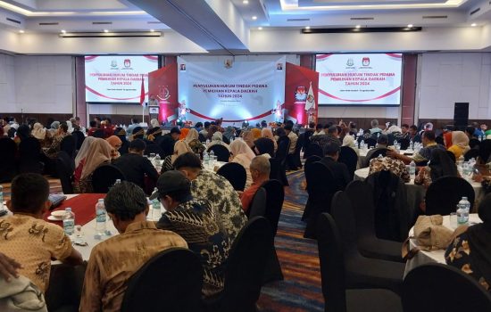 Tingkatkan Kesadaran Hukum Masyarakat, KPU Sultra Gelar Penyuluhan Hukum Pilkada 2024