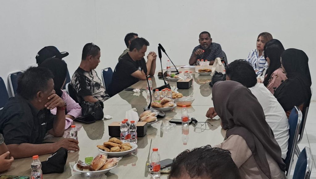 Majukan UMKM, Relawan Pedagang Kendari Deklarasikan Yudhianto-Nirna