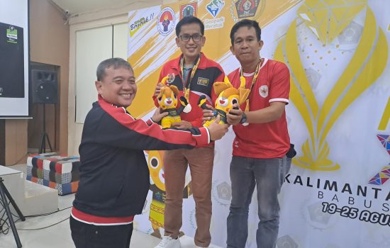 Raih Medali Perak Pada Cabor Domino, PWI Sultra Catat Sejarah pada Ajang Porwanas