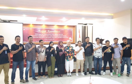 Jelang Pendaftaran Pilkada 2024, KPU Baubau Gelar Rakor Bersama Media