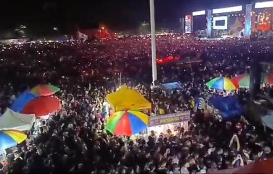 Hadirkan Deretan Artis Nasional, ini Tanggapan Masyarakat Pada Deklarasi ASR-HUGUA