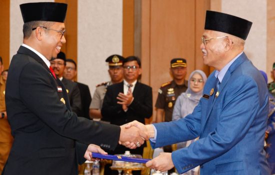 Rasman Manafi Resmi Diperpanjang sebagai Pj Wali Kota Baubau