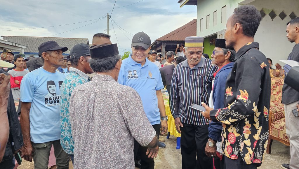 Puluhan Tahun Tidak di Aspal, Rajiun Prioritaskan Perbaikan Jalan Desa Kawite-wite