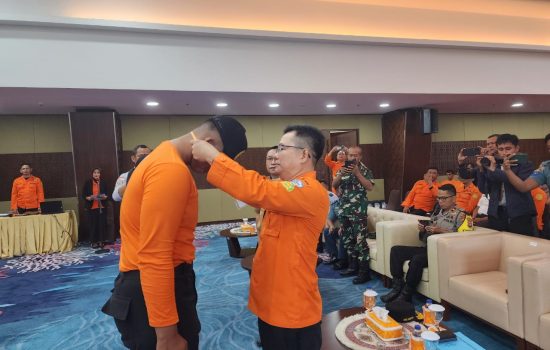 Basarnas Kendari Gelar Pelatihan Pertolongan di Permukaan Air