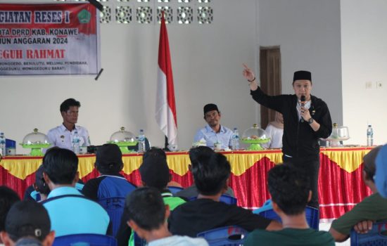 Reses di Amonggedo, Teguh Rahmat Serap Aspirasi Warga Desa