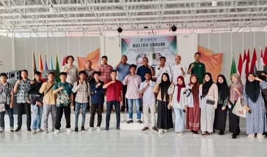 UMU Buton Gelar Kuliah Umum Persiapkan Alumni Memasuki Bisnis di Era Digital