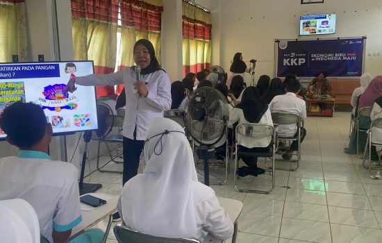 Goes To Campus, BPPMHKP Sosialisasi Mutu Ikan Segar & Berkualitas