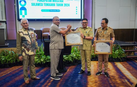 Dispar Sultra Raih Penghargaan Investasi dari BKPM