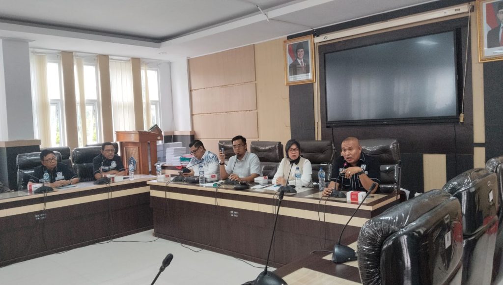 Komisi I DPRD Kota Kendari Gelar RDP Terkait Dugaan Prostitusi di Wisma Melati