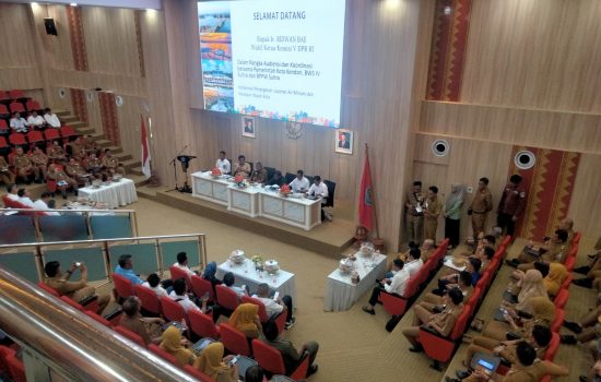 Audiensi dan Koordinasi di Kendari, Ridwan Bae dan Pemkot Bahas Solusi Layanan Air