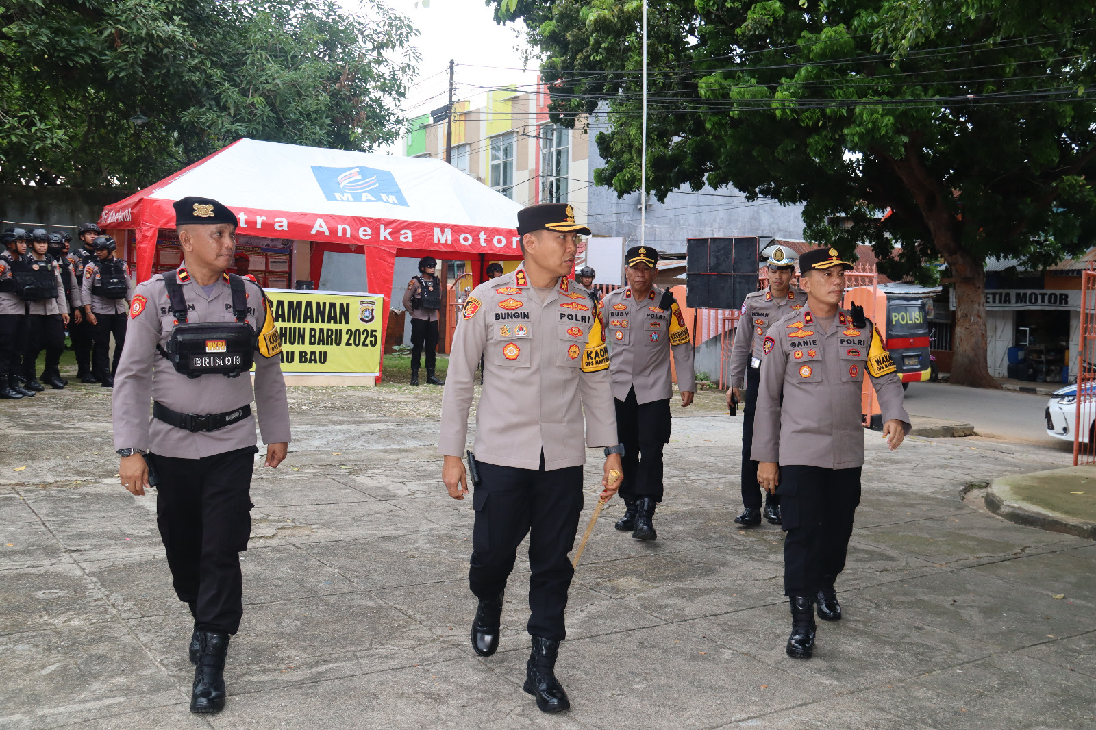 Jelang Perayaan Natal 2024 Polres Baubau Gelar Sterilisasi di Gereja