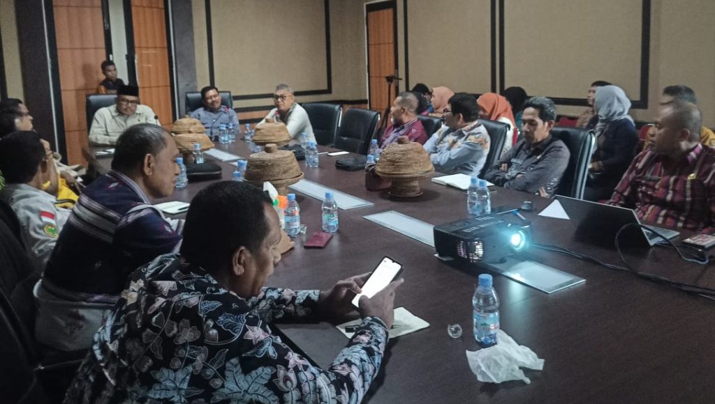 Ketua DPRD Reses di Muna