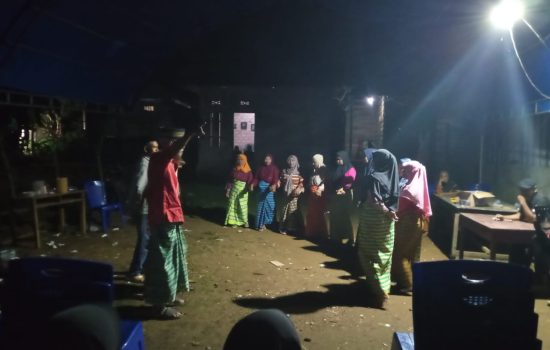 Lestarikan Budaya Muna, Masyarakat Desa Lailanga Gelar Tradisi Modero