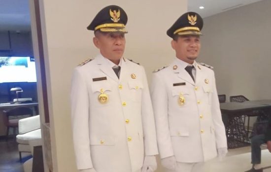 Afirudin &ndash; Rahman jadi Bupati dan Wakil Bupati Pertama Butur yang Dilantik Presiden