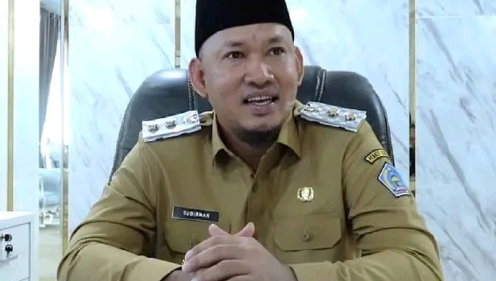 Wakil Wali Kota Kendari Pimpin Rapat 100 Hari Kerja & Kebakaran TPA