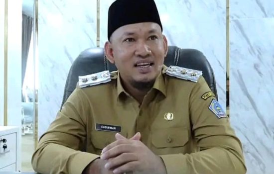 Wakil Wali Kota Kendari Pimpin Rapat 100 Hari Kerja & Kebakaran TPA