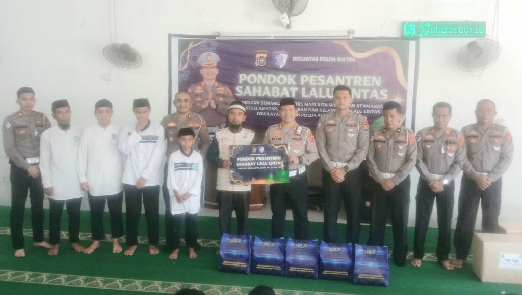 Ditlantas Polda Sultra Edukasi Keselamatan Lalu Lintas di Pasantren