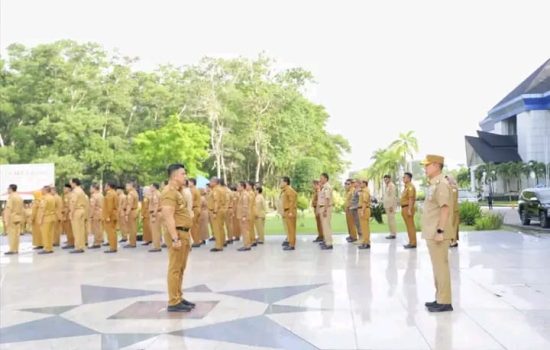 ASR Pimpin Apel Perdana, 556 ASN Golongan Rendah Terima Bantuan Sembako