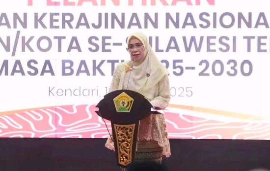 16 Ketua Dekranasda se-Sultra Resmi Dilantik, Fokus Majukan Kerajinan Daerah
