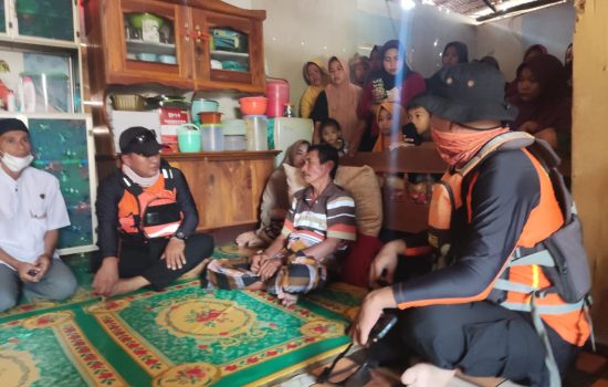 Nelayan Hilang di Perairan Kokoila Berhasil Ditemukan Dalam Kondisi Lemas