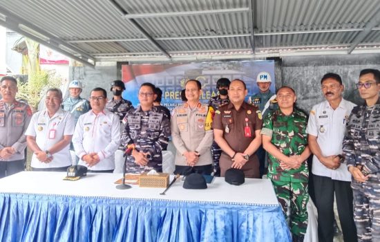 Gunakan Bahan Peledak, 2 Nelayan Ditangkap Pos AL Baubau
