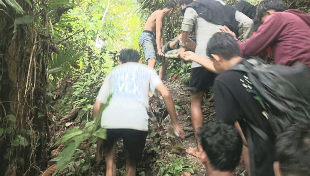 Naas Saat Wisata, Pemuda di Kolaka Utara Alami Insiden Usai Lompat di Air Terjun