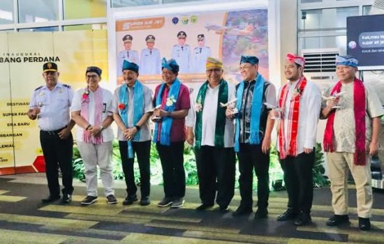 Maskapai Super Air Jet Launching Penerbangan Perdana Reguler di Kota Baubau