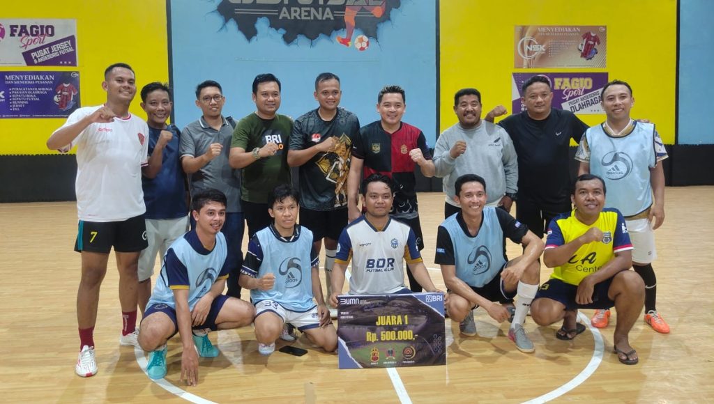 BRI Baubau Gelar Tornamen Trofeo Fun Futsal, Jurnalis Kepton Raih Juara