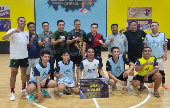 BRI Baubau Gelar Tornamen Trofeo Fun Futsal, Jurnalis Kepton Raih Juara