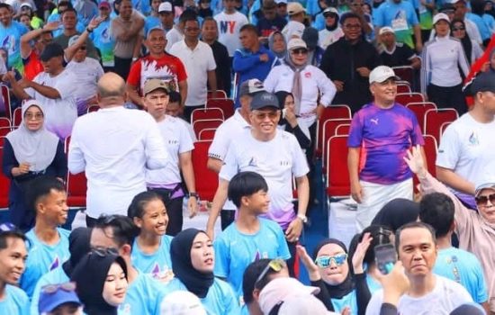 Gubernur Sultra Lepas Ribuan Peserta Fun Run Harmoni di Kolaka
