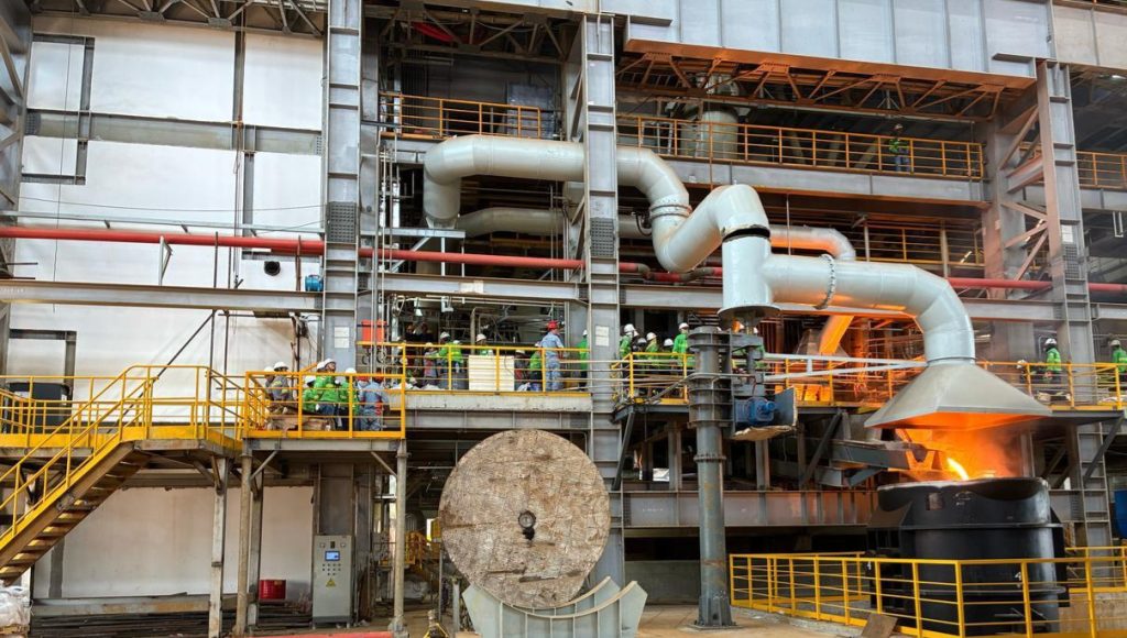 Produksi Perdana Smelter Merah Putih PT Ceria Warnai HUT ke-61 Sultra