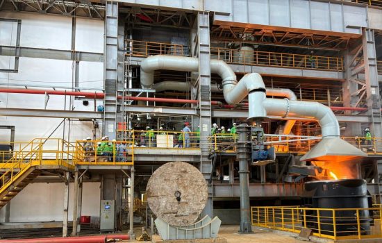 Produksi Perdana Smelter Merah Putih PT Ceria Warnai HUT ke-61 Sultra