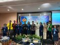 Suasana penuh kebersamaan pada pembukaan Konferda V WKRI DPD Sultra di Hotel Zenith, Kendari, dihadiri oleh pengurus, pemerintah daerah, tokoh gereja, dan anggota WKRI se-Sulawesi Tenggara, Sabtu (10/5).