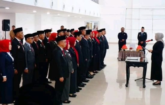 25 Pejabat Eselon II Dilantik, Wali Kota Kendari Tegaskan Soal Kinerja dan Loyalitas