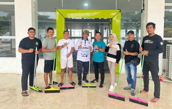 Asosiasi Rental Mobil Sultra Gelar Ngopi Rental dan Aksi Sosial di Kolaka Utara