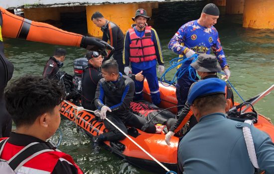 Pencarian Korban Loncat Jembatan Teluk Kendari Berakhir: Erin Guswanto Ditemukan Meninggal Dunia