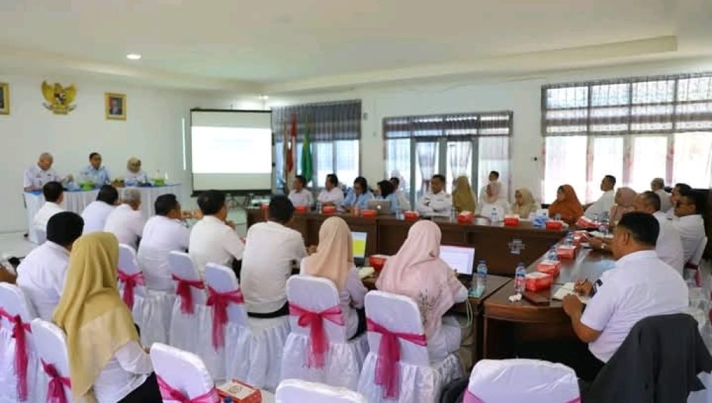 Rakor Program MBG, Sekda Sultra: Pelaksanaan MBG Harus Kolaboratif dan Tepat Sasaran