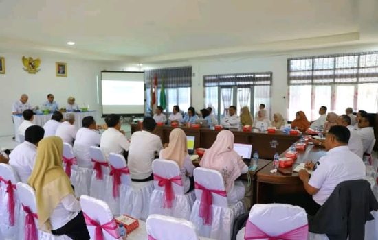 Rakor Program MBG, Sekda Sultra: Pelaksanaan MBG Harus Kolaboratif dan Tepat Sasaran