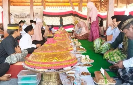 Ritual Pakandeyana Anaana Maelu Didorong Jadi Wisata Budaya Baubau