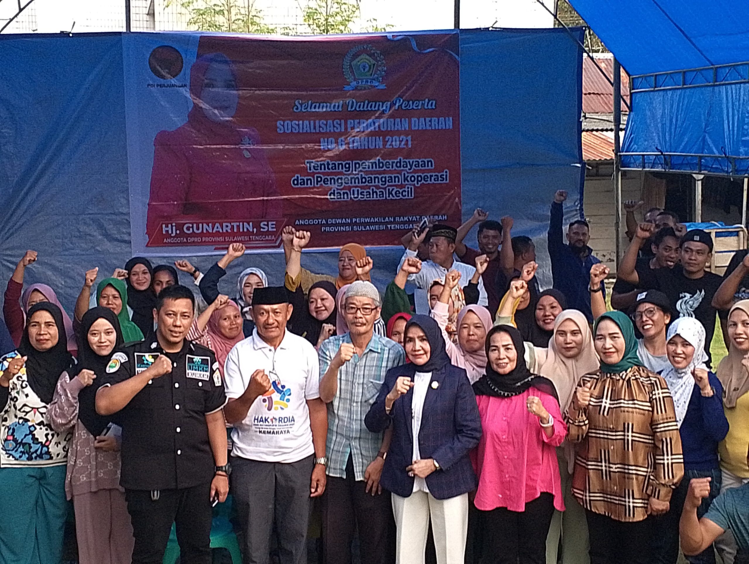 Sosialisasi Perda UMKM Berlanjut di Kelurahan Kemaraya, Hj. Gunartin Ajak Perempuan Mandiri