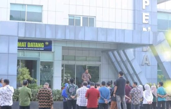 Wagub Sultra Sidak Bapenda, Disiplin ASN Dinilai Lemah