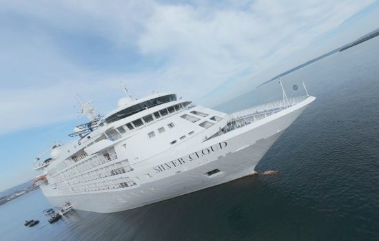 Kapal Pesiar Mewah Ramaikan Pariwisata Sulawesi Tenggara