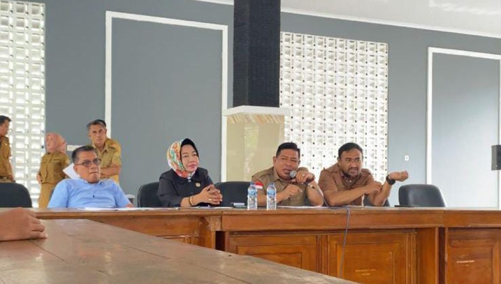 PT Prima Utama Sultra Didemo Mahasiswa, DPRD Janji Panggil Perusahaan Terkait Kompensasi Karyawan