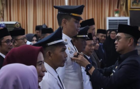 Bupati Kolaka Lantik 45 Pejabat di Lingkup Kabupaten Kolaka Tahun 2025