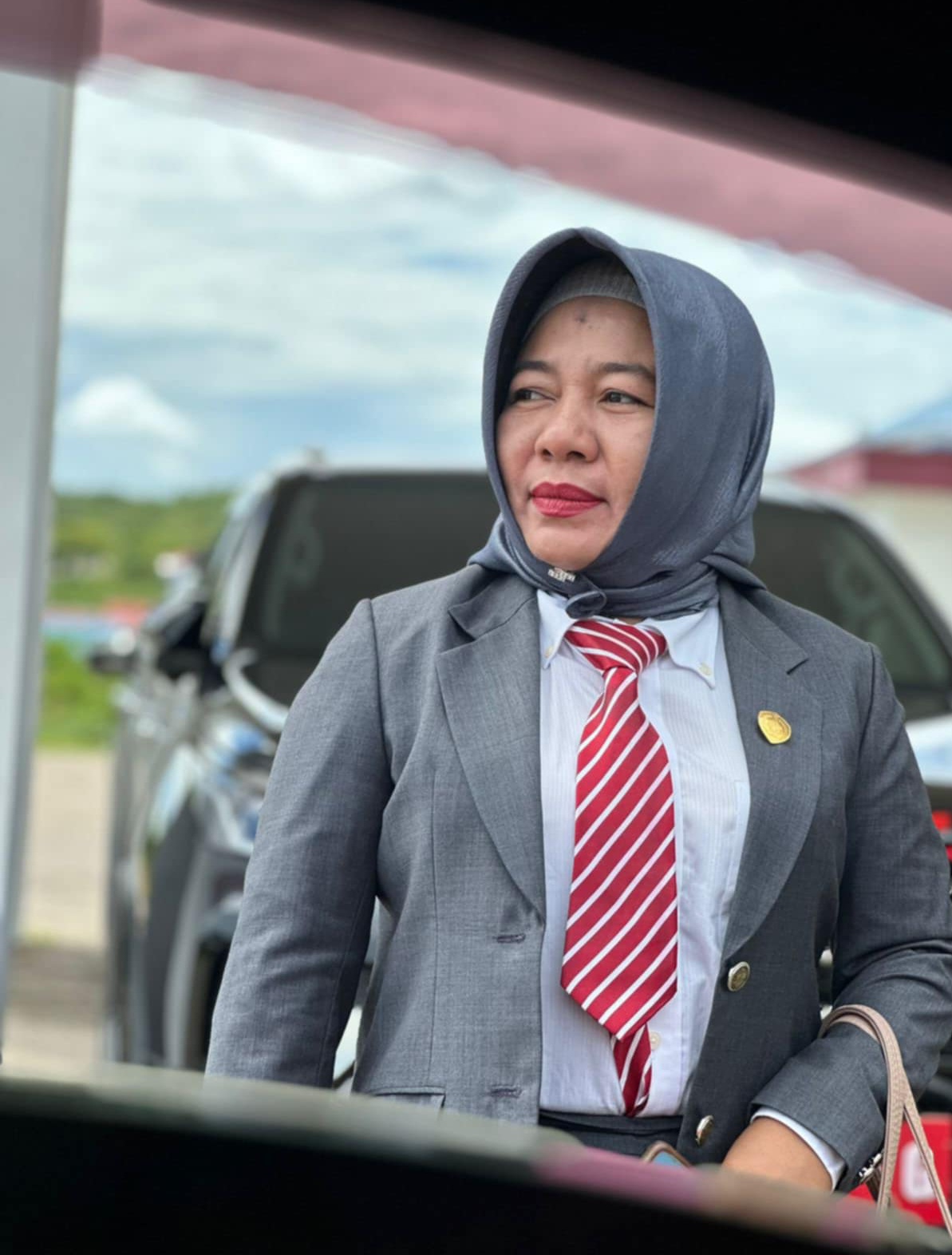 Rosni, Jejak Karier Politik dari DPRD Baubau ke DPRD Sultra