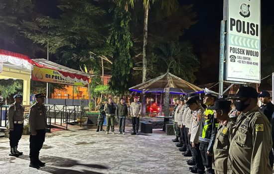 Polres Baubau Bersama TNI dan Satpol PP Pastikan Malam Minggu Aman dan Tertib
