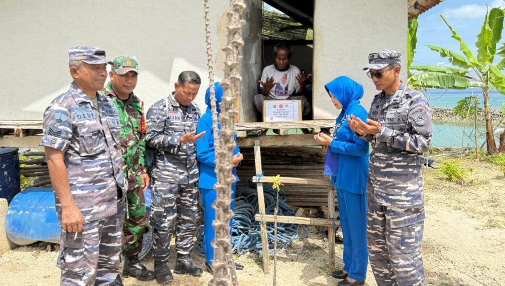 TNI AL Baubau Gelar Baksos di Pesisir Buton, Siap Sambut HUT ke-80