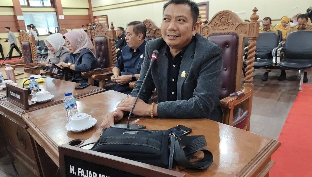 Anggota DPRD Sultra Soroti Kelalaian Pengawasan Usai Insiden Keracunan di SMAN 7 Baubau