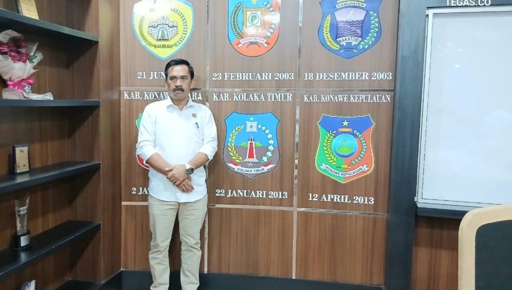 Kisah Kursi Kosong dan Jejak Hukum di Balik Pelantikan PAW anggota DPRD Koltim