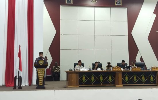 Pemkot Baubau Hadiri Paripurna DPRD,, Tekankan Pentingnya Kerja Bersama